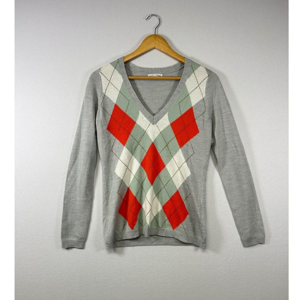 New York & Company Argyle Sweater Womens Small Gray Red V-Neck Preppy Knit Top